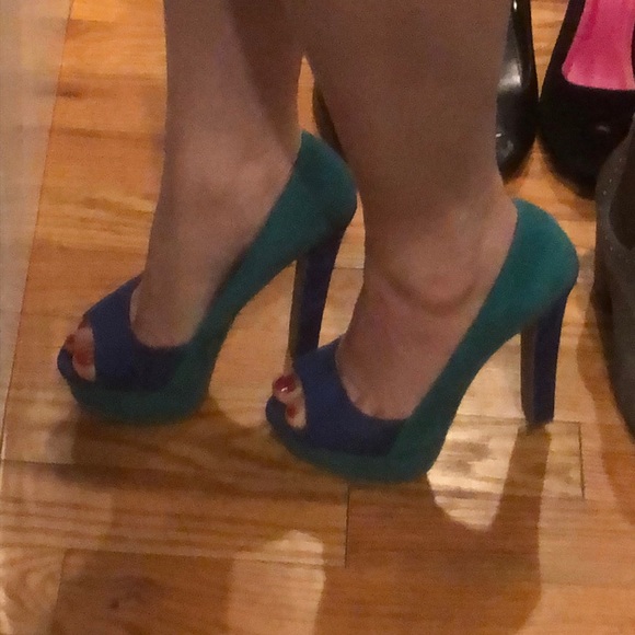 FreePress Suede high heels